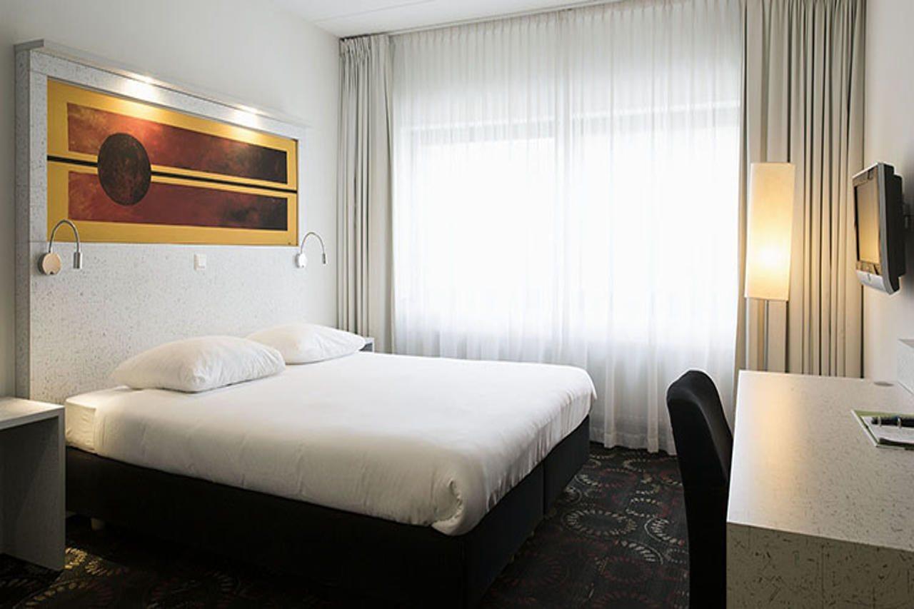 Leonardo Center 4*